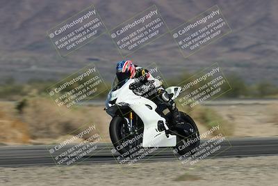 media/Oct-30-2025-Racers Edge (Thu) [[dabbdaf680]]/2-A Group/Session 2 Turn 14 Exit/